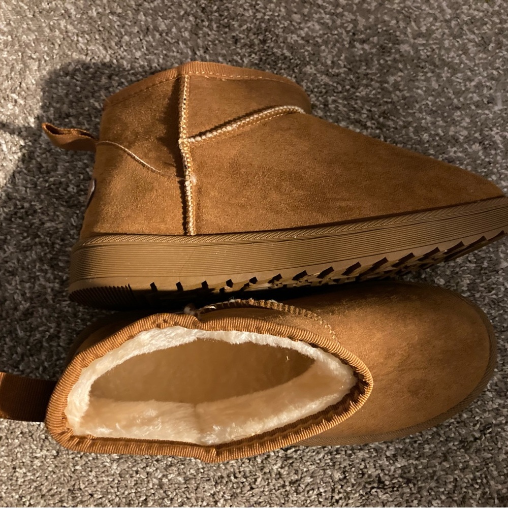 Fake UGG boots!